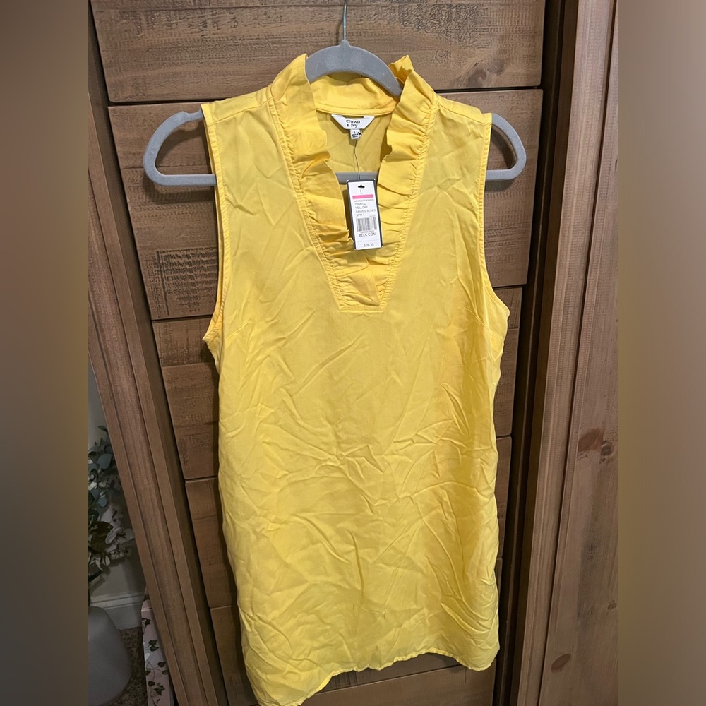 Yellow dress